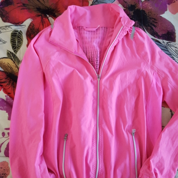 Lululemon Nada Jacket - Picture 8 of 8